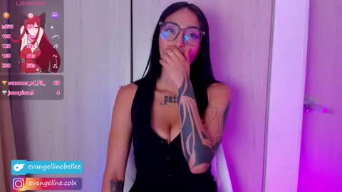 Evangelline online show from October 18, 8:35 pm