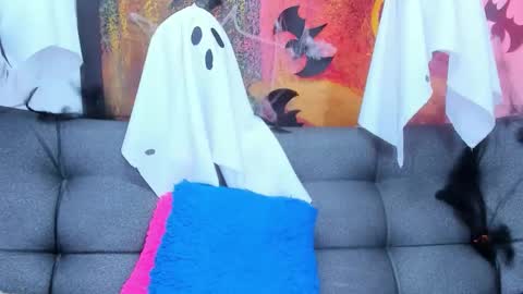 Evan and Susan online show from October 25, 6:30 pm