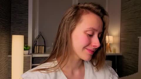 Eva online show from December 18, 7:31 pm