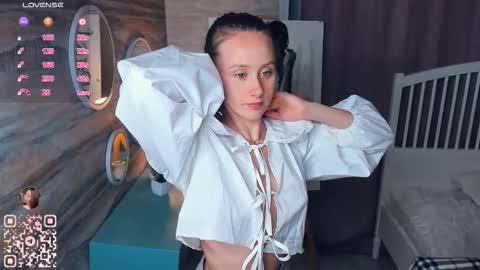 Snapshot of evas_soul chatting on September 13, 7:49 pm Eva online show from September 13, 7:49 pm