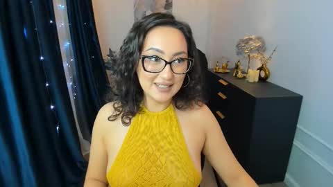 evasarazardje online show from January 17, 12:36 pm