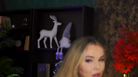 Eva online show from December 4, 12:27 pm