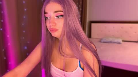 Eva online show from November 30, 7:21 pm