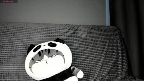 evaveenus online show from February 14, 9:03 am