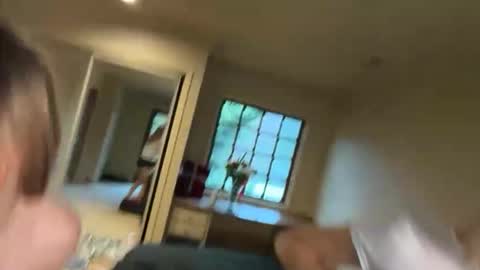 evebrooksss online show from December 4, 9:25 pm