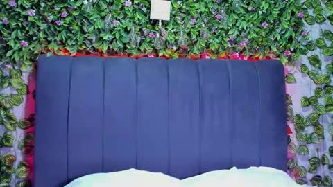 E V E L I N online show from October 27, 2:55 am