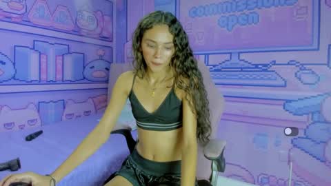 Evelin online show from December 24, 7:17 am
