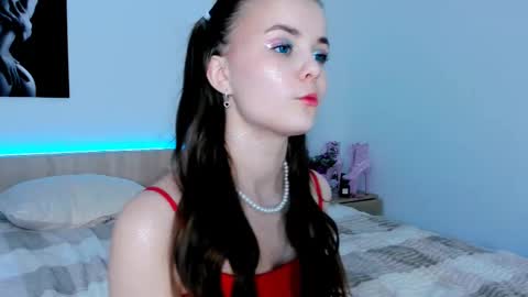 Evelina online show from March 12, 11:42 am