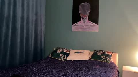 your Love online show from September 29, 9:14 pm