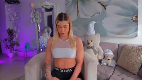 Eve  online show from December 11, 8:50 pm