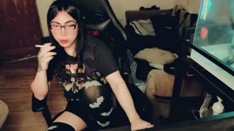 evelyn420521 online show from July 30, 6:41 pm