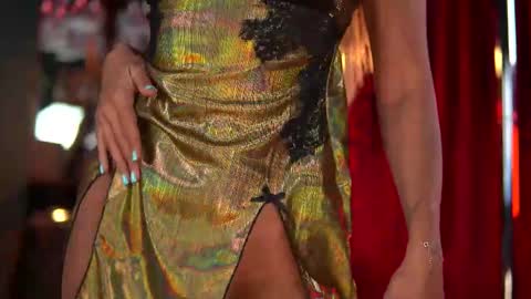 Snapshot of evelyn_evyy chatting on September 10, 6:20 pm Evelyn online show from September 10, 6:20 pm