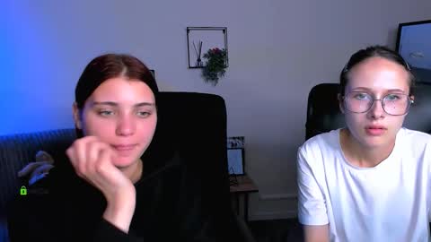 evelyn_muse online show from September 12, 7:27 pm
