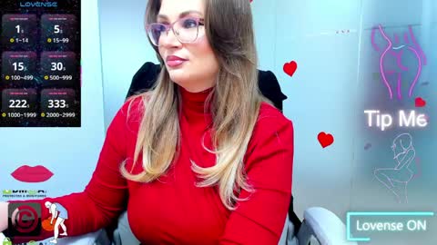 evelyne_rose online show from April 5, 5:48 am