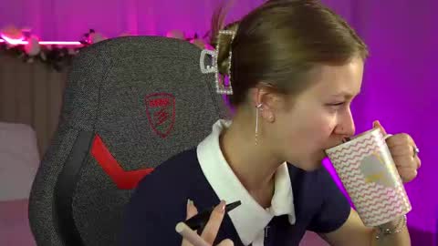 Snapshot of evemundie chatting on September 9, 12:16 pm Eve online show from September 9, 12:16 pm