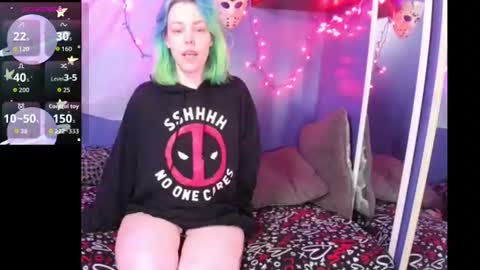 Evie online show from July 14, 1:05 pm