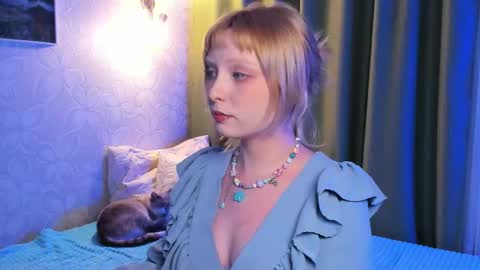 Forget me not eve on CB online show from November 15, 9:22 am