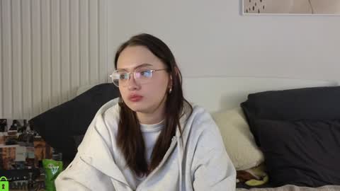 evi_woow online show from January 26, 7:31 pm