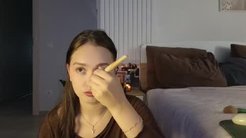 evi_woow online show from September 11, 9:49 pm