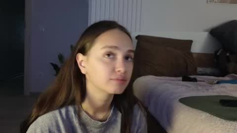 evi_woow online show from September 18, 12:58 am