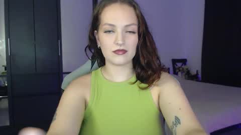 Lessie online show from October 15, 9:04 pm