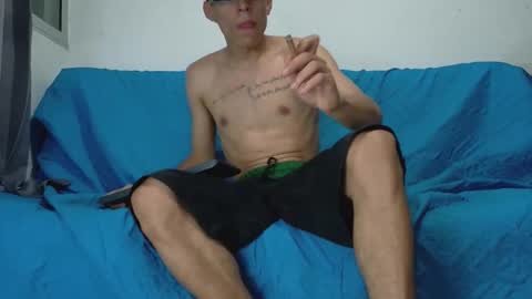 evil_boss1 online show from June 3, 2:58 am