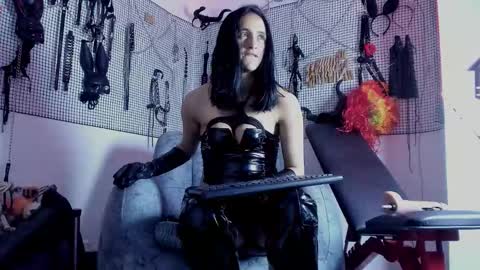 Mistress Sammy online show from January 15, 11:02 pm