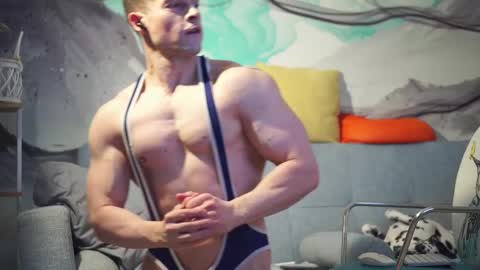 David online show from February 10, 7:28 pm