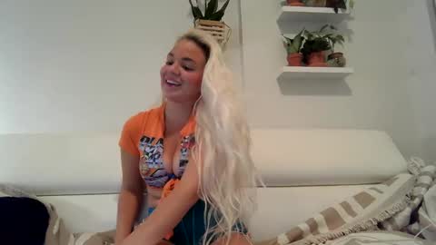 Badblondebunny online show from January 8, 1:11 am