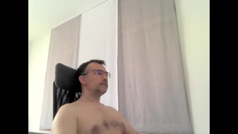 exhibit77 online show from April 20, 6:49 am