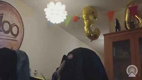 sissyoldernl online show from March 16, 5:10 am