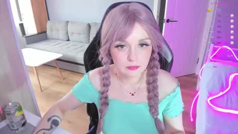  Amy  online show from October 13, 11:34 am