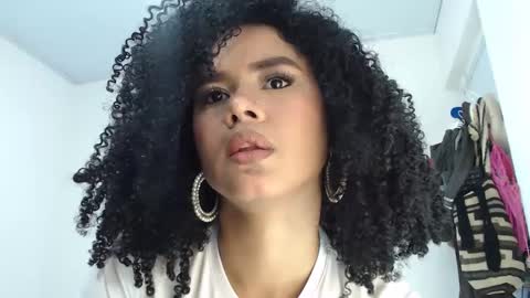 LIA online show from December 12, 7:59 pm