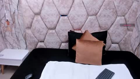 Alison online show from October 17, 7:07 pm