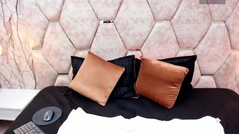 Alison online show from September 18, 7:40 pm