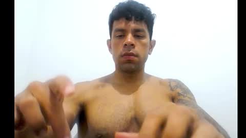 exoticboybigdick online show from January 14, 1:13 am