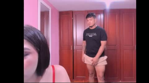 Nathasa y thayson online show from May 17, 4:32 am