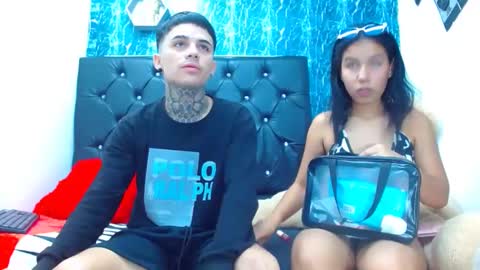 exotichot_couple online show from January 18, 1:41 am