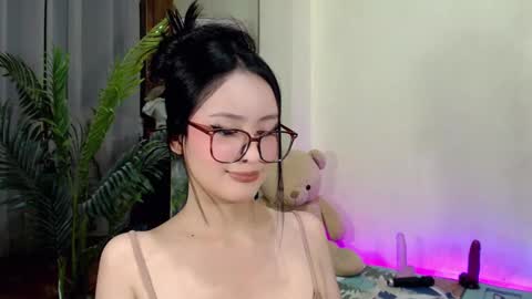 Candy  online show from February 27, 2:32 pm
