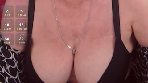 Alana online show from May 13, 10:52 pm