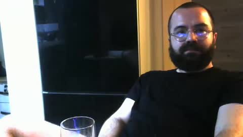 expect online show from December 15, 3:24 am