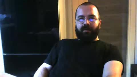 expect online show from December 8, 12:24 am