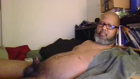 eyequee0007 online show from October 10, 2:06 am