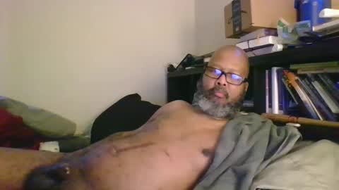 eyequee0007 online show from November 6, 12:30 pm