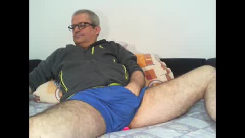 GEORGE online show from April 18, 5:42 am