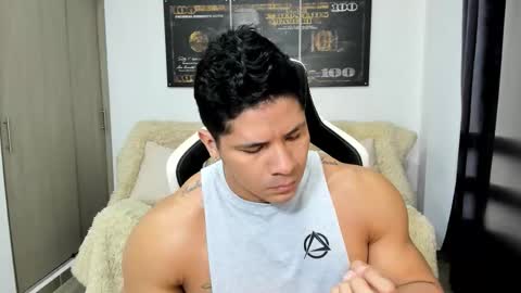 Fabian arango online show from February 21, 2:25 am