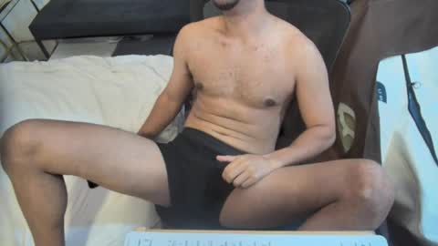 fabiano_hernandes30 online show from April 18, 3:58 pm