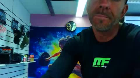 fabxxxl online show from October 7, 8:32 am