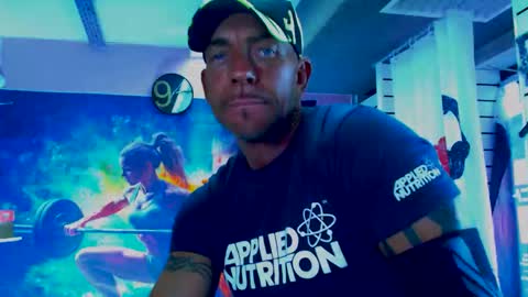 fabxxxl online show from October 15, 12:06 pm