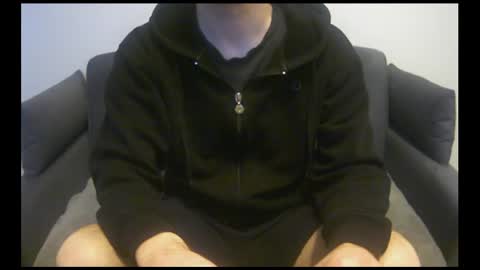 Snapshot of facelessescape chatting on February 27, 2:10 pm FacelessEscape online show from February 27, 2:10 pm